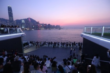 홍콩의 새로운 관광 명소...'오션 터미널 데크', 일반 공개