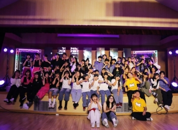 [거창군] 청소년들의 다양한 끼와 재능 뽐낸 '제19회 거차춤판 댄스 페스티벌' 개최