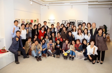 성수동 소재 ‘갤러리 쿰’ 19~27일 무료 관람...50+세대의 ‘이어+나가다’ 커뮤니티 기획전 개최