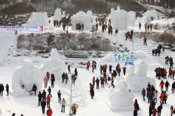 [태백] 태백산 눈축제, '전국 대학생 눈 조각 경연대회' 개최...1월27일~31일까지, 총상금 2350만원